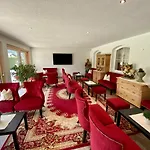 Seeblick Hotel 3*