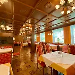 Seeblick Hotel 3*